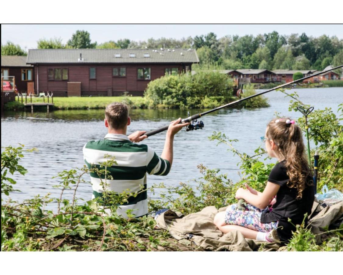 9B Arnside South Lakeland By Waterside Holiday Lodges Карнфорт Экстерьер фото